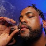 Покупка наркотиков и их употребление